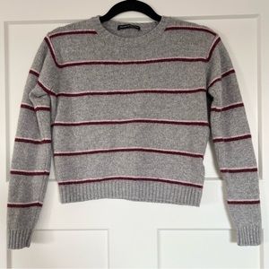 Brandy Melville Cropped Sweater